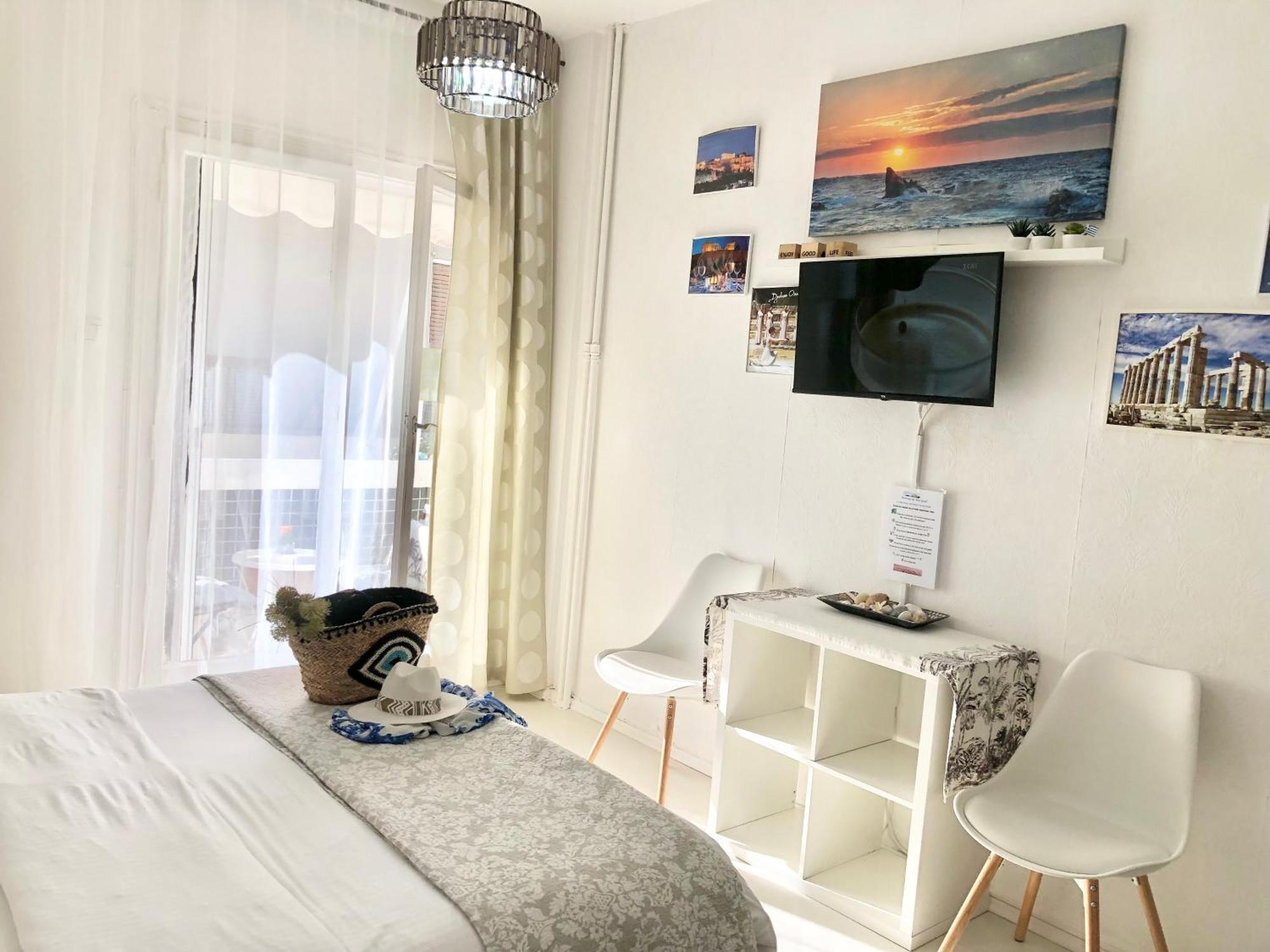 Mon Apartment Edem Beach Faliro Athena Bagian luar foto